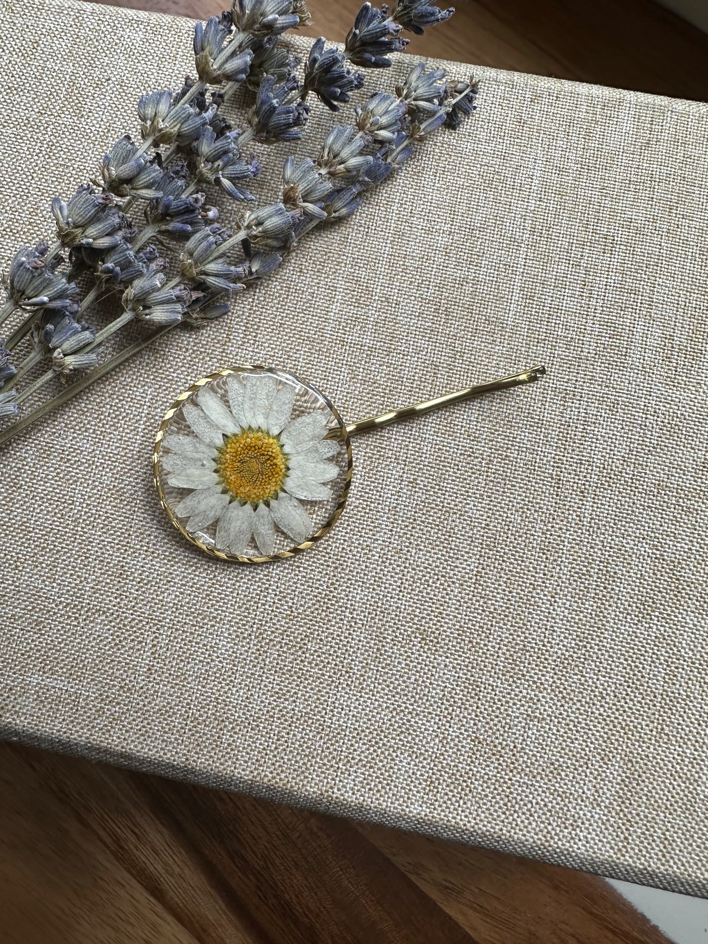Daisy Hair Pin