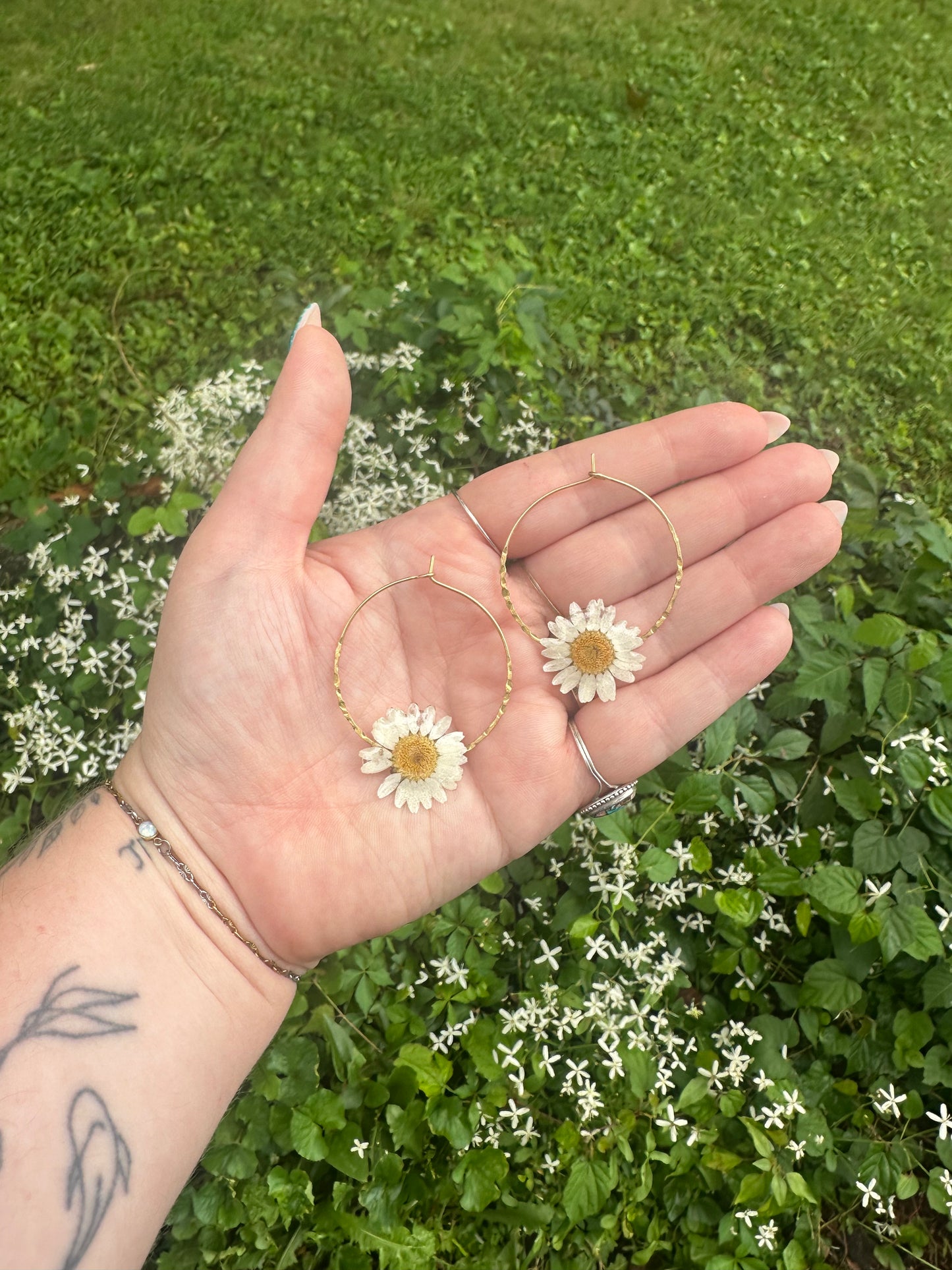 Daisy Hoops